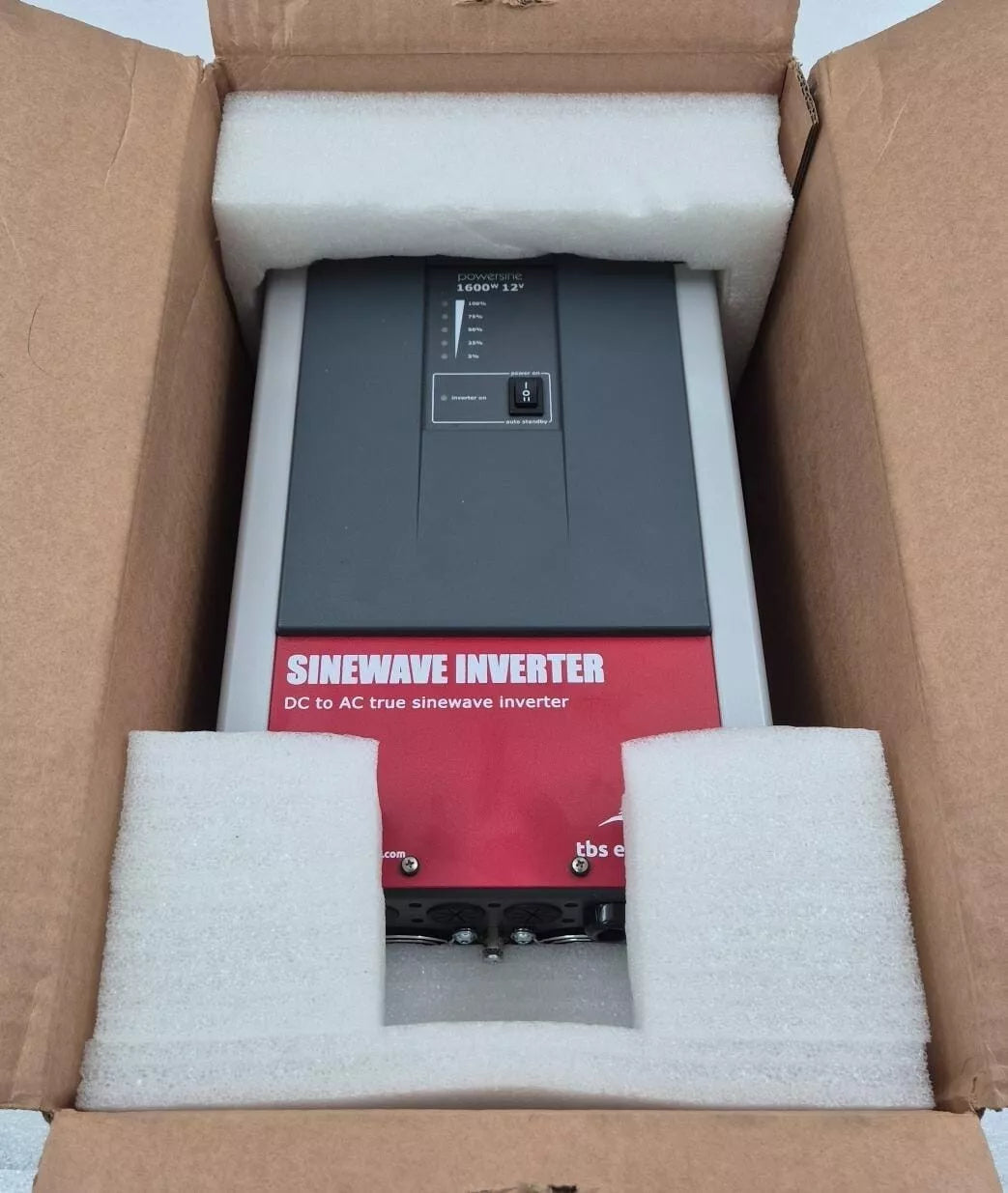 TBS Powersine 1600-12 1600W 12V to 230V true sinewave inverter