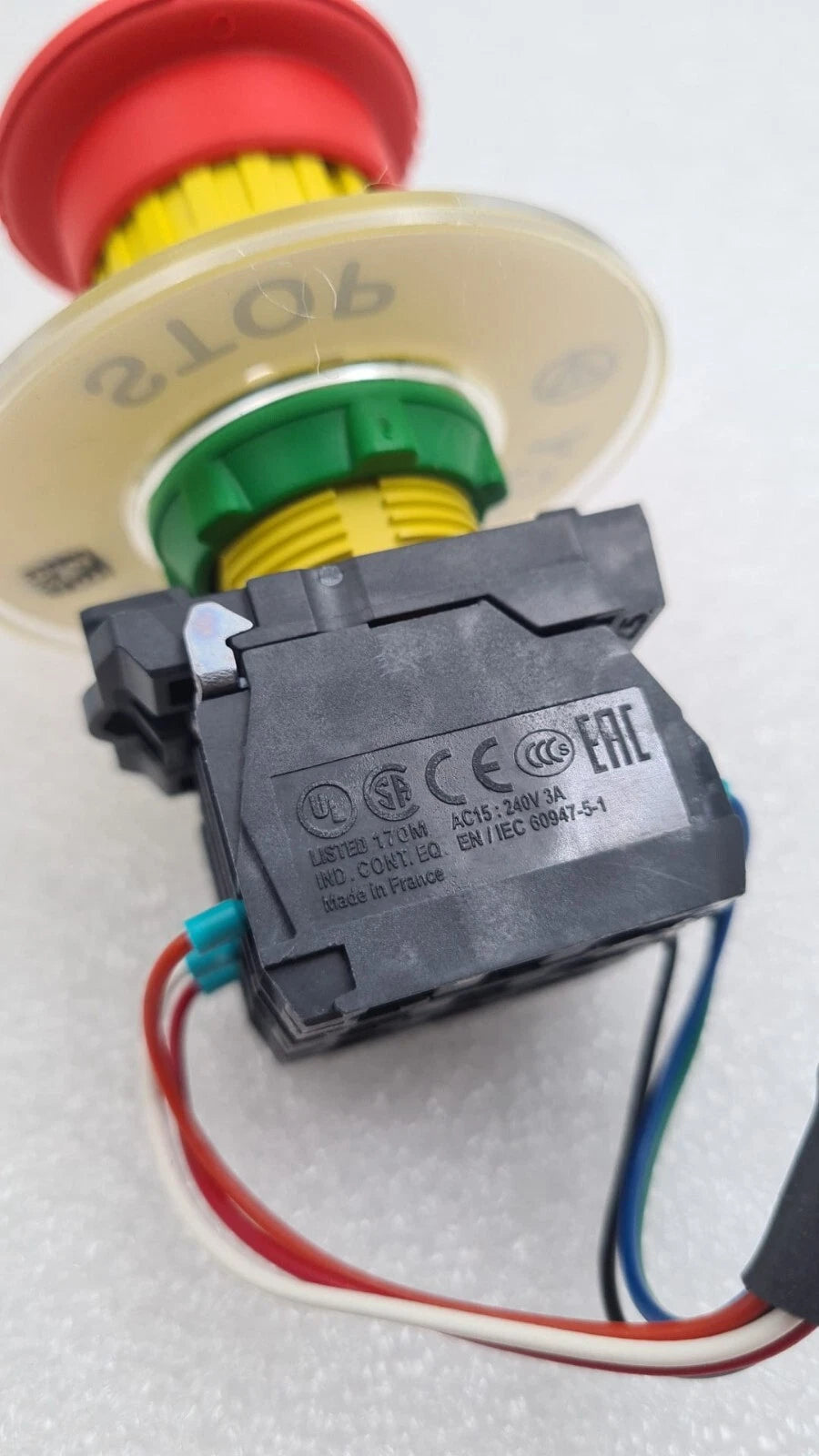 NEW - Schneider Electric Emergency Stop Push Button W/ Contact Block ZBE-102