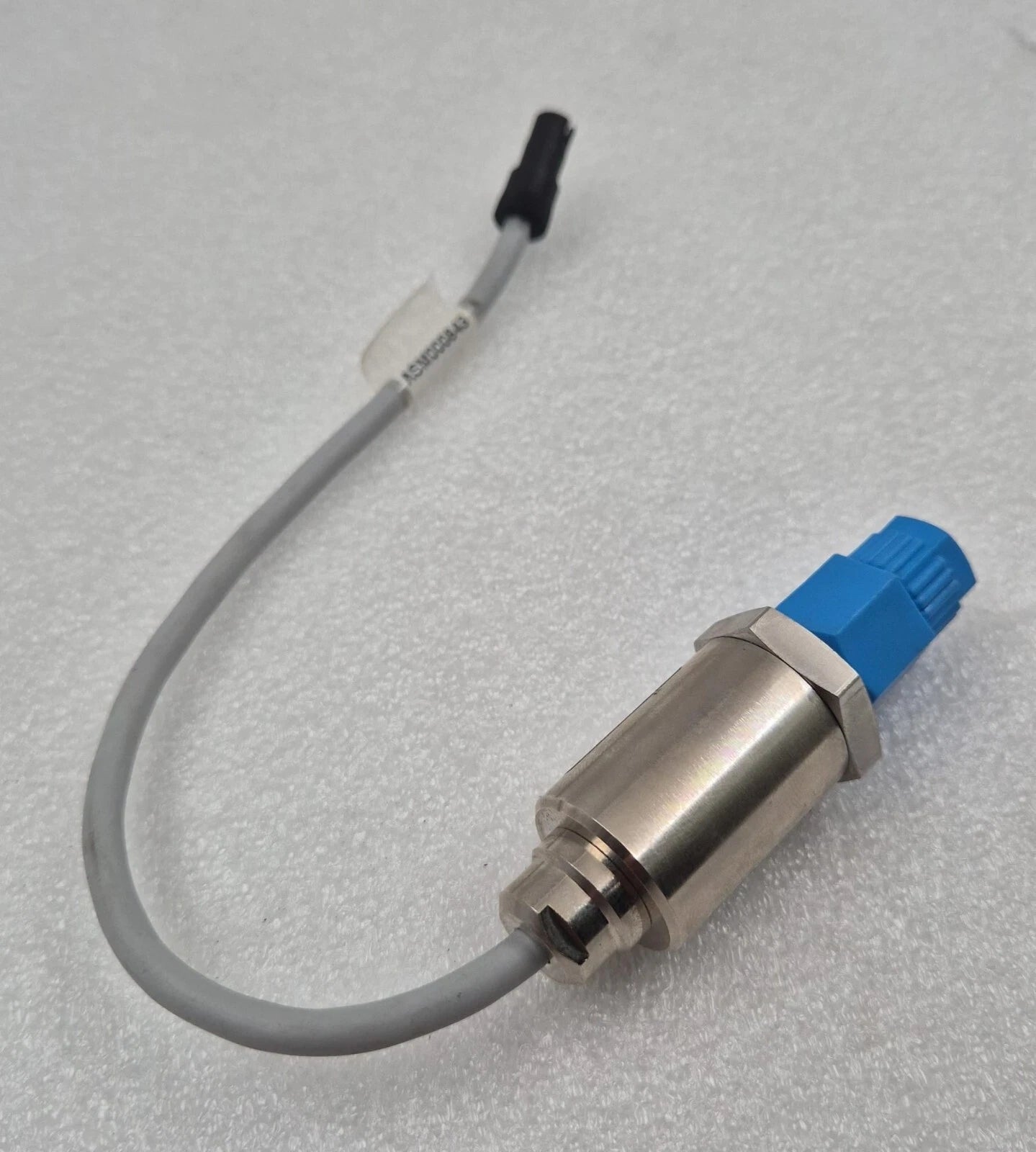 SMC PSE563-02-28 Pressure Sensor 12-24VDC