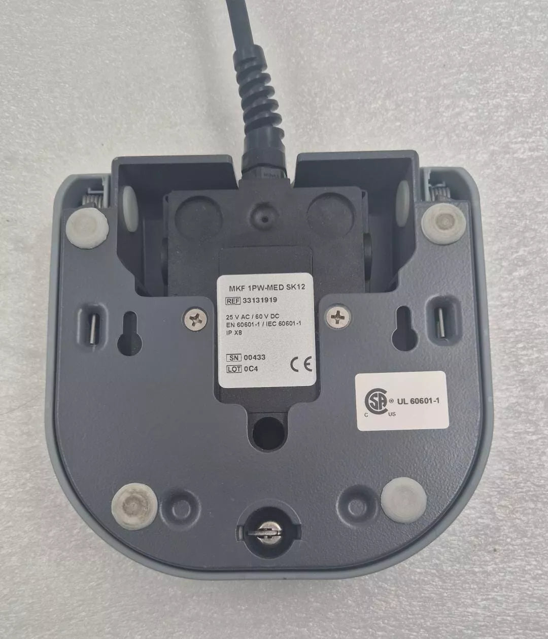 LUMENIS MKF 1PW-MED SK12 33131919 FOOTSWITCH SINGLE PEDAL MEDICAL