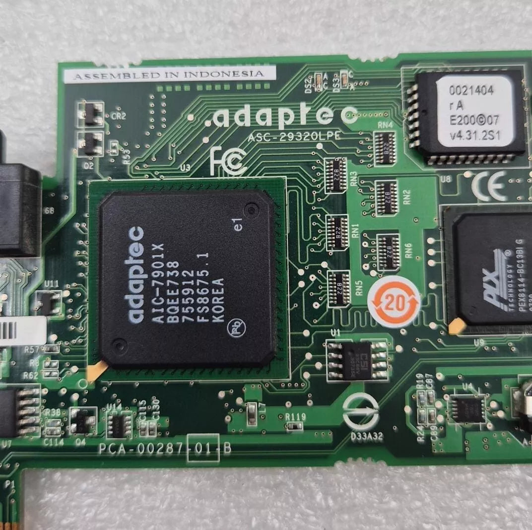 Adaptec ASC-29320LPE/IBM HST CARD ULTRA320 SCSI PCIe Control PCA-00287-01-B