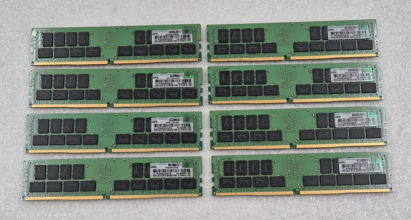 [LOT 8 PCS] SK Hynix 32GB 2Rx4 PC4-2400T-RB2 HMA84GR7AFR4N-UH Server Memory RAM