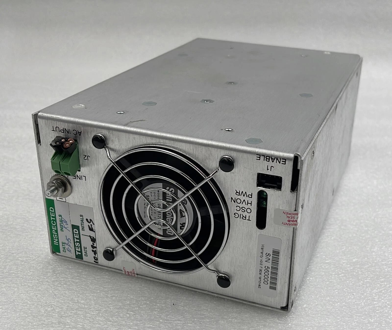 Excelitas LC501 power supply front fan view